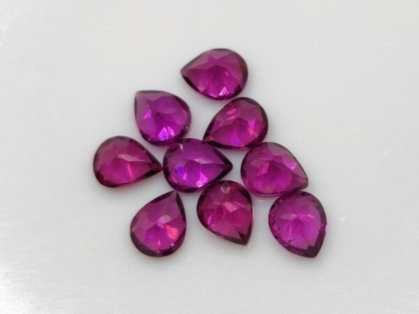 Rhodolite Garnet 3.52 Carats - The Fine Gems, Pear cut , natural gemstone from Tanzania - perfect color