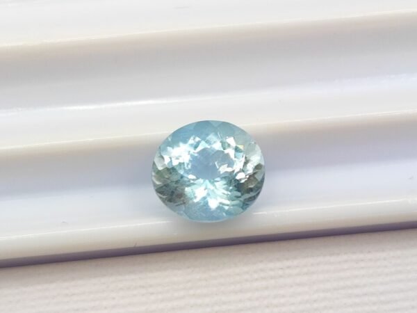 Aquamarin 1.03 Carats - The Fine Gems - Oval cut , natural blue gemstone from brazil