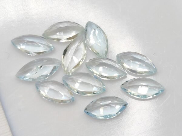 Aquamarin 6.20 Carats - The Fine Gems - Marquise cut - light blue Gemstones - Brazil