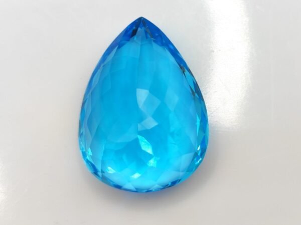 Swiss blue topaz 39.25 Carats - The Fine Gems - Pear cut - blue gemstone
