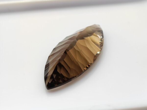 Smoky quartz 21.74 Carats - natural brown gemstone