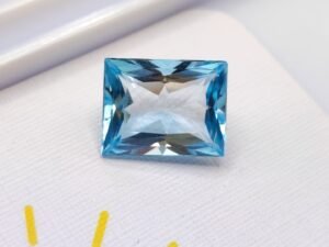 Blue Topaz 7.24 Carats - The Fine Gems - rectangle facetted cut gemstone