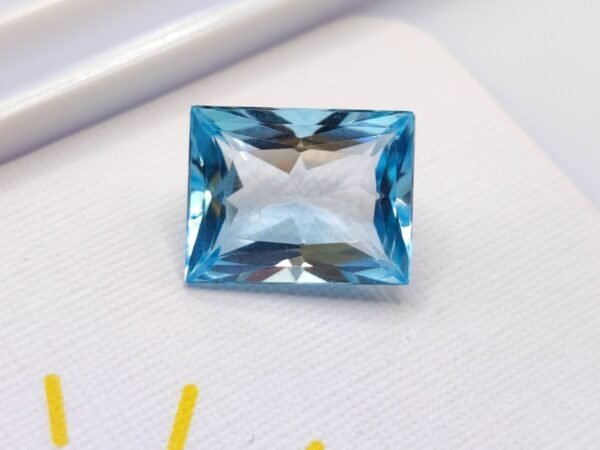 Blue Topaz 7.24 Carats - The Fine Gems - rectangle facetted cut gemstone