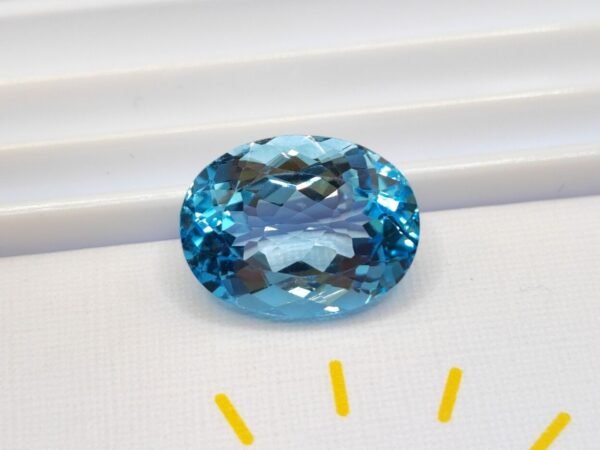 Blue Topaz 12.55 Carats - The Fine Gems - oval cut gemstone from brazil - blue precious stone for collection and jewelry