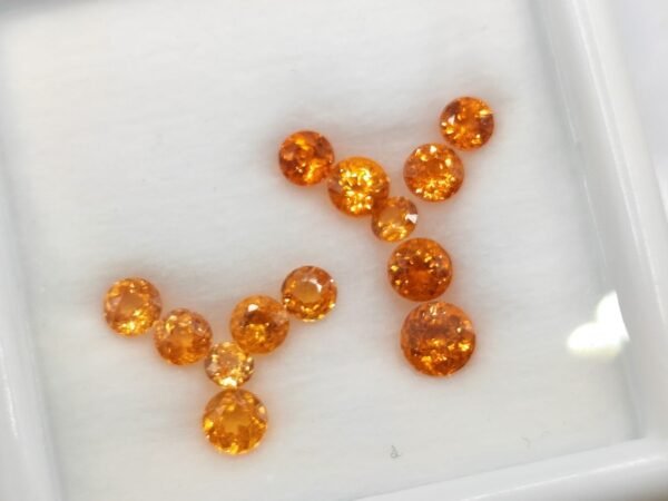 Natural mandarin spessartite garnet from namibia , round cut - natural precious gemstones
