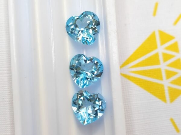 6.70 sky blue topaz 6.70 sky blue topaz heart cut - gemstone for collection and jewelry