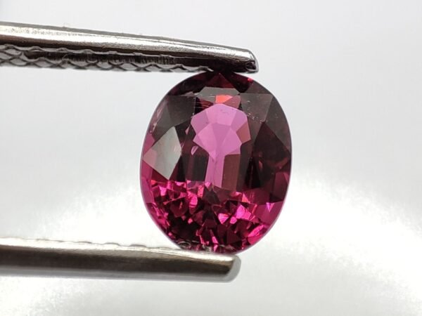 Rhodolite 1.90 Carat - The Fine Gems - natural pink cherry garnet oval cut