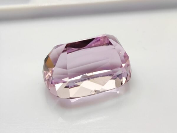 Kunzite 35.18 Carats - The Fine Gems Natural Kunzite from Brazil, cushion cut . Precious pink gemstone for collection and jewelry