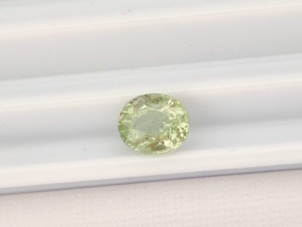 Tsavorite 0.90 Carat - The Fine Gems natural tsavorite garnet - oval cut , green gemstone
