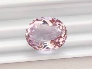 Amethyst 10.37 Carats - The Fine Gems - natural oval cut gemstone for collection and jewelry.
