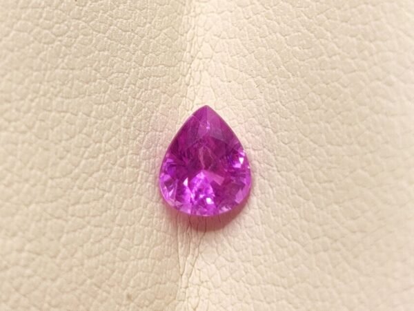 natural Pink Sapphire 0.77 Carat - The Fine Gems - pear cut