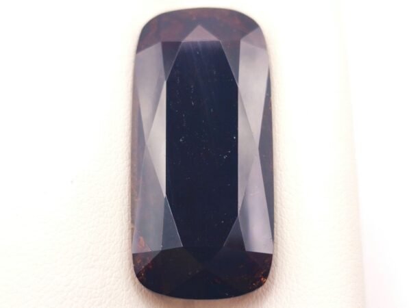 Garnet 51.34 Carats - The Fine Gems Natural cushion cut Garnet from mozambique - impressive gemstone