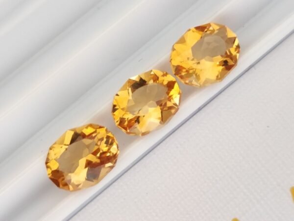 Natural golden yellow citrine from brazil, oval cut gemstone for jewelry and collection