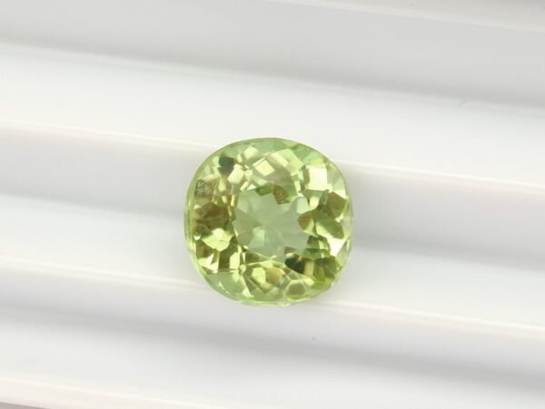 Peridot 2.29 Carats - The Fine Gems - antique cushion cut - precious gemstone from myanmar