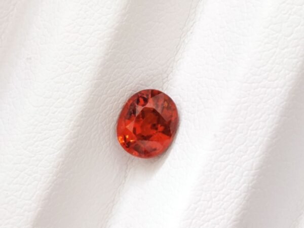 Spessartite 1.04 Carat - Oval cut - The Fine Gems - natural mandarin garnet from namibia