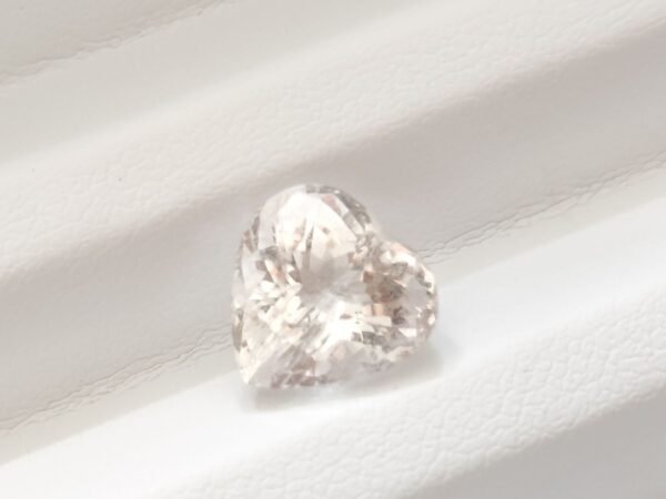 Heart cut natural morganite gemstone light pink