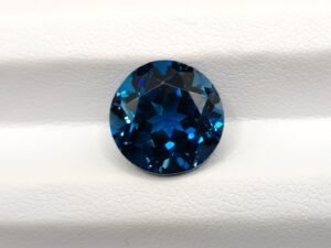 London blue Topaz 7.32 Carats - The fine Gems - Round cut gemstone for collection and jewelry