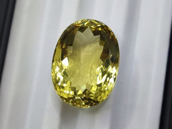 oval cut lemon quartz from brazil