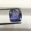 Tanzanite 3.53 Carats - The Fine Gems Tanzanite naturelle non traitée 3.53 carats vue de face entre des brucelles