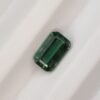 Apatite verte 2.34 Carats - The Fine Gems Apatite verte 2.34 carats du Brésil taille émeraude vue de trois quarts