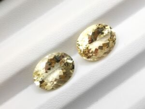 Béryl Héliodore 10.22 Carats - The Fine Gems Paire de Béryl doré variété Héliodore - Gemme précieuse pour joaillerie et collection privée - The Fine Gems